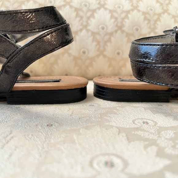 American Eagle Women’s Jewelled Sandals - Picture 4 of 6